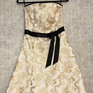 White Gold Vintage Jessica McClintock for Gunne Sax dress with floral details